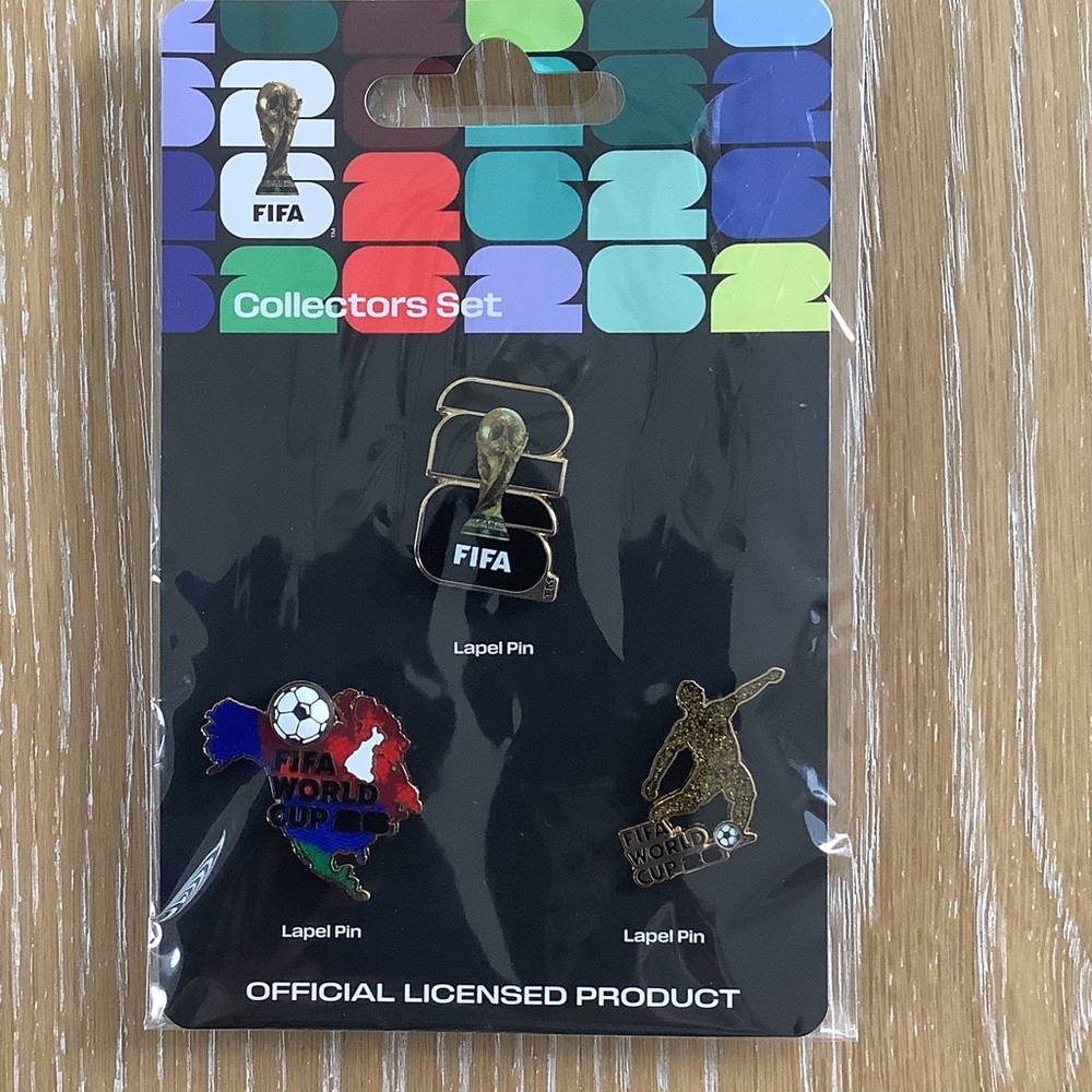 NWT FIFA World Cup 2026 Collectors Pin Set